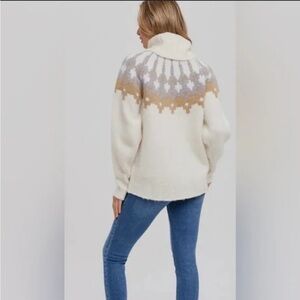 Banana Republic Cream Fair Isle Turtleneck Sweater